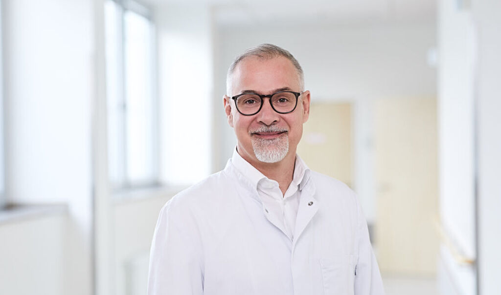 Mitarbeiter Herr Horst Mertins